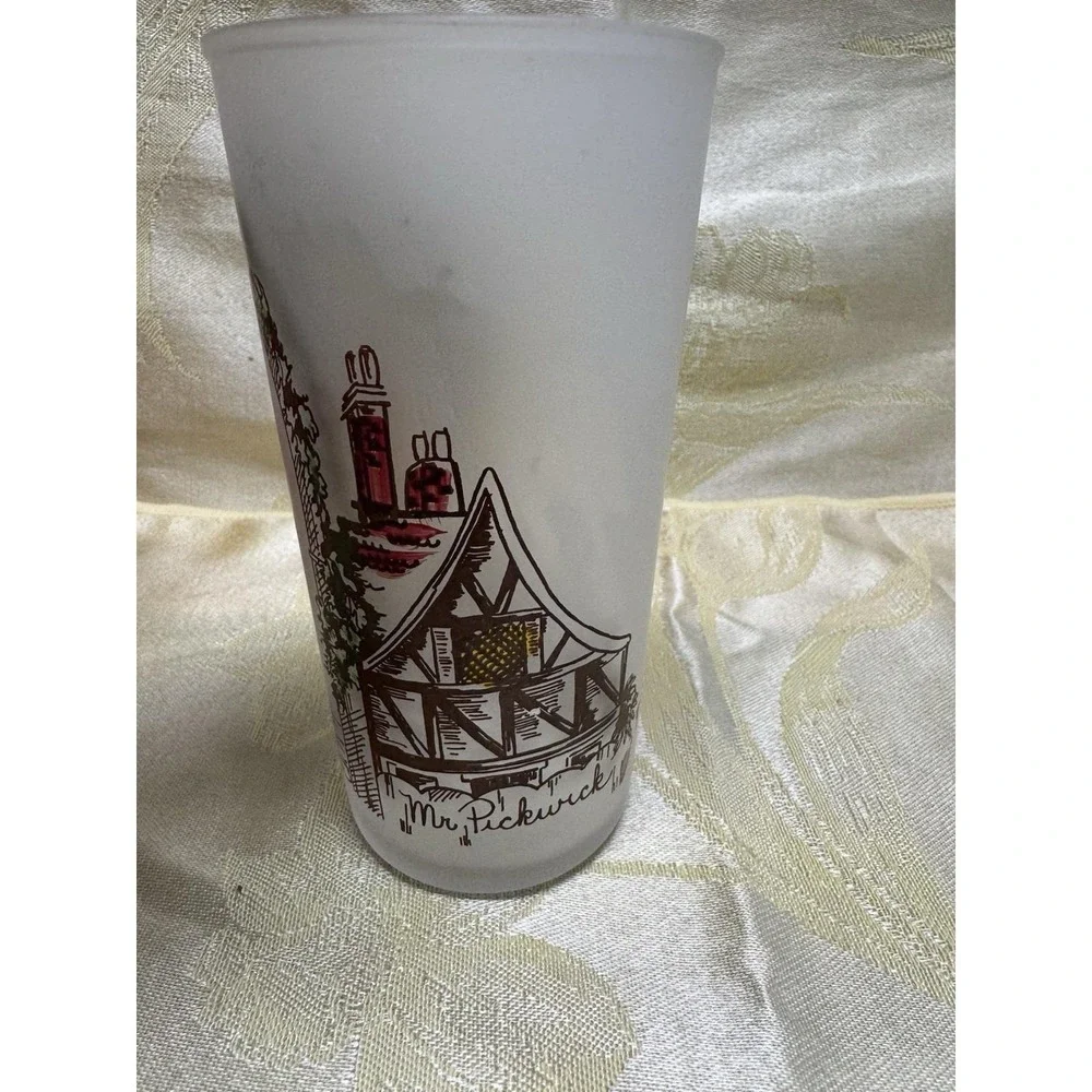 Set 5 Hazel Atlas Charles Dickens Character Frosted Glass Tumblers  5.5